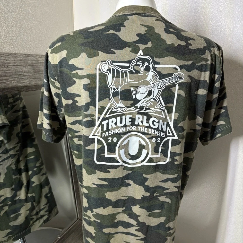 True Religion Green Camouflage Short Sleeve Tee